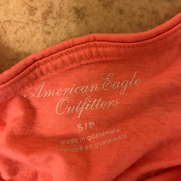American Eagle Crop Top - Picture 2 of 2